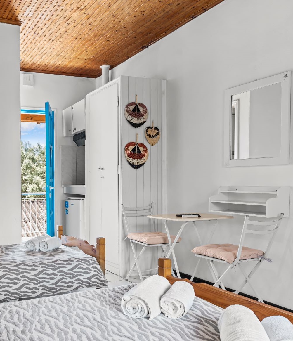 oceanis rooms lefkada