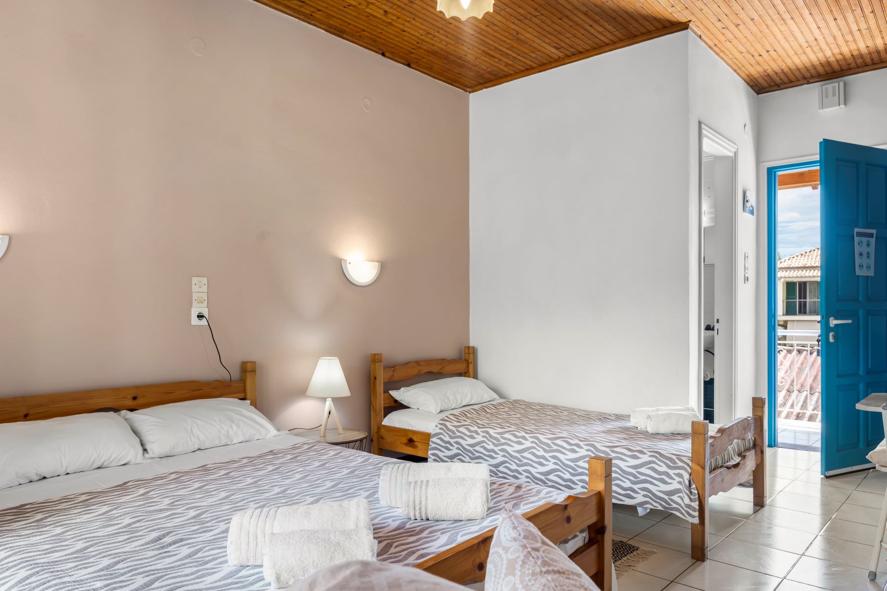 oceanis rooms lefkada