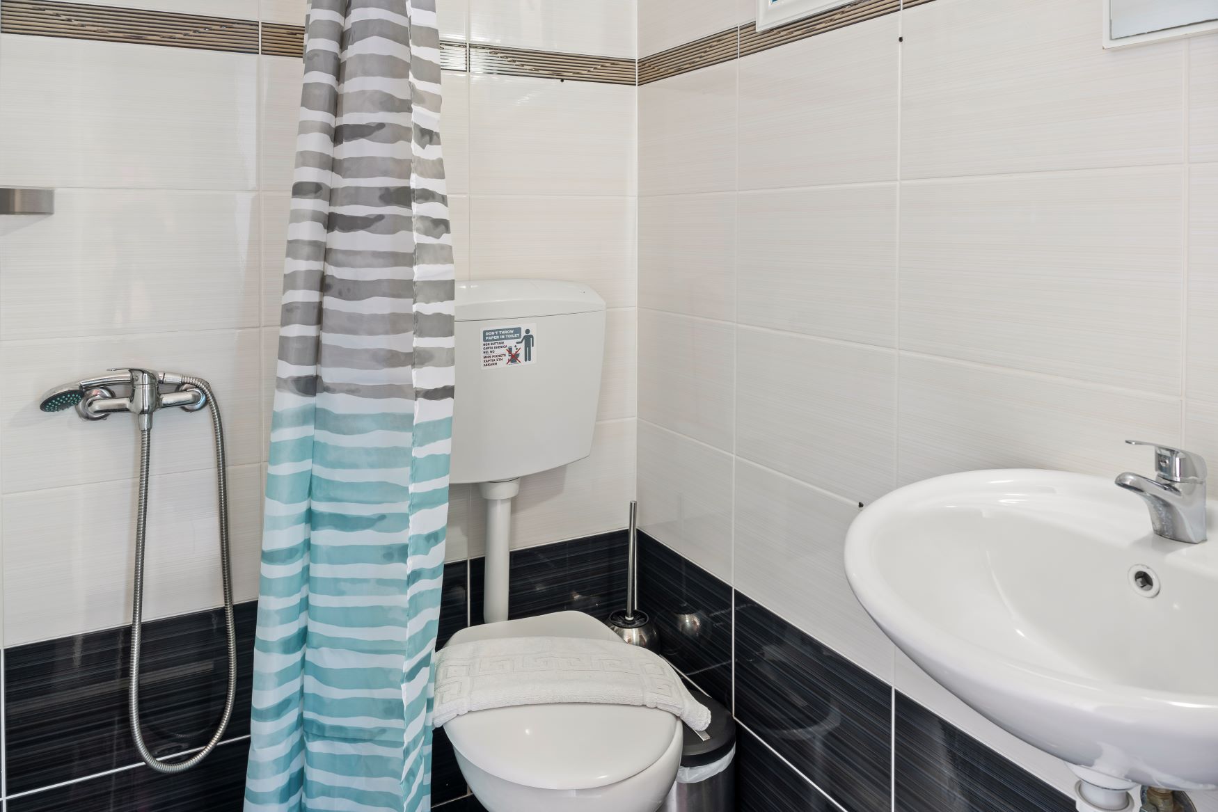 oceanis rooms lefkada